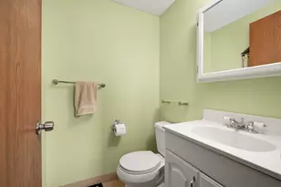 3918 Xenia Ave N, Robbinsdale, MN 55422 - Photo 17