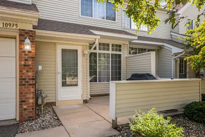 10935 Oregon Avenue S, Bloomington, MN 55438 - Photo 3