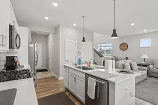 1935 Prospect Ln, Carver, MN 55315 - Photo 11