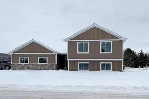 1896 Beaus Dr SE, Rochester, MN 55904 - Photo 1