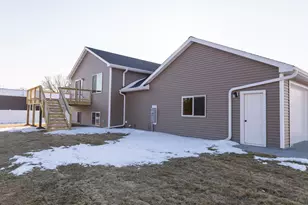 1896 Beaus Dr SE, Rochester, MN 55904 - Photo 31