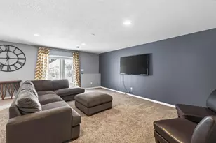 13145 Avocet St NW, Coon Rapids, MN 55448 - Photo 39