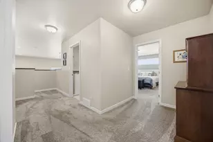 413 Hampton Dr W, Moorhead, MN 56560 - Photo 23