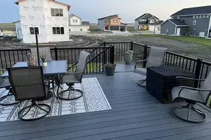 413 Hampton Dr W, Moorhead, MN 56560 - Photo 19