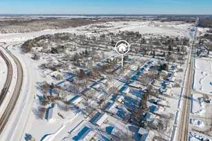 550 Roland St, Chippewa Falls, WI 54729 - Photo 3