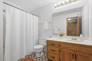 6733 W 82nd St, Bloomington, MN 55438 - Photo 19