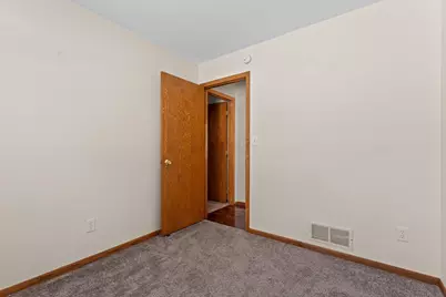 1909 2nd Avenue NE, Stewartville, MN 55976 - Photo 13