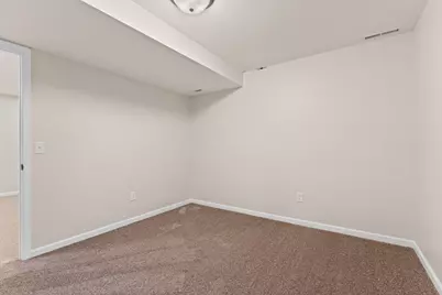 1909 2nd Avenue NE, Stewartville, MN 55976 - Photo 17