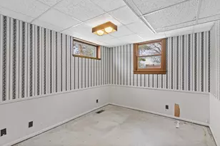 3840 Leslee Curve, Chanhassen, MN 55331 - Photo 25