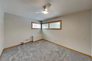 2092 Bush Ave E, Saint Paul, MN 55119 - Photo 13