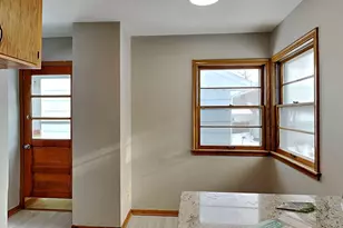 2092 Bush Ave E, Saint Paul, MN 55119 - Photo 5