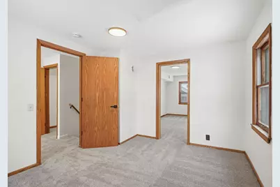 1981 Minnehaha Avenue E, Saint Paul, MN 55119 - Photo 17