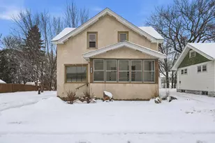 1981 Minnehaha Ave E, Saint Paul, MN 55119 - Photo 1
