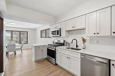 1981 Minnehaha Avenue E, Saint Paul, MN 55119 - Photo 7