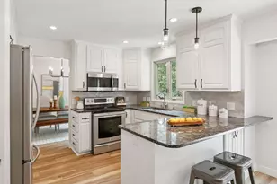 14650 40th Pl N, Plymouth, MN 55446 - Photo 9