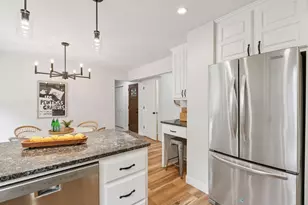 14650 40th Pl N, Plymouth, MN 55446 - Photo 11