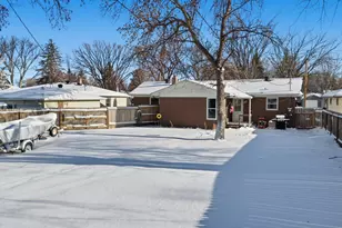 1217 17th St S, Moorhead, MN 56560 - Photo 45