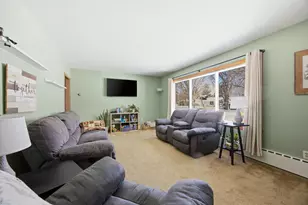 1217 17th St S, Moorhead, MN 56560 - Photo 9