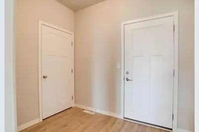 6797 28th Street S, Fargo, ND 58104 - Photo 17