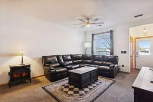 497 19th Pl SE, Cambridge, MN 55008 - Photo 3