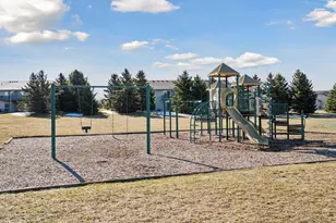 497 19th Pl SE, Cambridge, MN 55008 - Photo 27