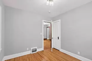 3923 Russell Ave N, Minneapolis, MN 55412 - Photo 11