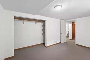 3923 Russell Ave N, Minneapolis, MN 55412 - Photo 15