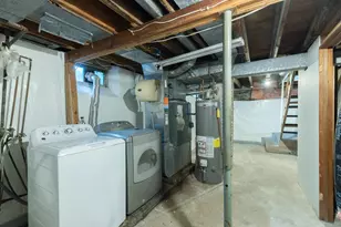 1651 4th St E, Saint Paul, MN 55106 - Photo 13