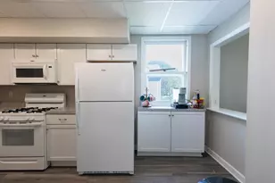 1651 4th St E, Saint Paul, MN 55106 - Photo 5