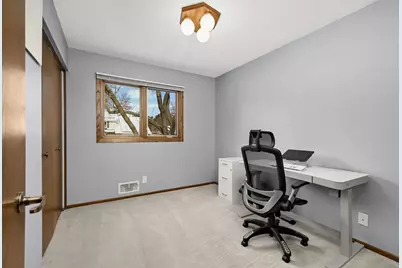 7501 W 100th Street, Bloomington, MN 55438 - Photo 11