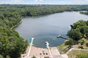 7501 W 100th St, Bloomington, MN 55438 - Photo 31