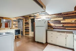 229 Wisconsin Ave SW, Staples, MN 56479 - Photo 21