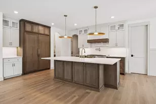 4428 Fondell Dr, Edina, MN 55435 - Photo 7