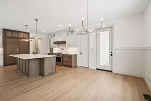 4428 Fondell Dr, Edina, MN 55435 - Photo 13