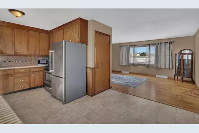 1145 15th Avenue S, Saint Cloud, MN 56301 - Photo 3