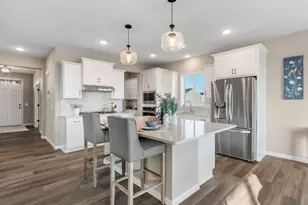 904 Pine Vale Ave, Somerset, WI 54025 - Photo 5