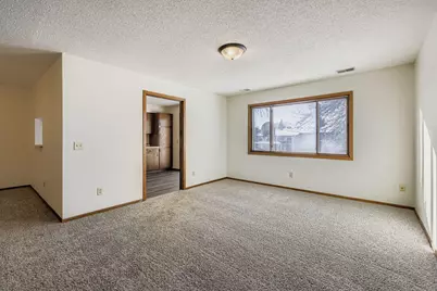 20 94th Circle NW #203NW, Coon Rapids, MN 55448 - Photo 5