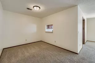 20 94th Cir NW, Coon Rapids, MN 55448 - Photo 7
