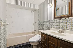 318 McCarrons Blvd S, Roseville, MN 55113 - Photo 43