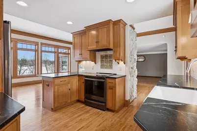 318 McCarrons Boulevard S, Roseville, MN 55113 - Photo 33