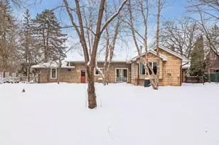 318 McCarrons Blvd S, Roseville, MN 55113 - Photo 45