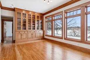 318 McCarrons Blvd S, Roseville, MN 55113 - Photo 25