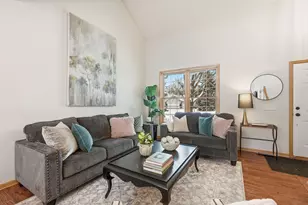 4151 Red Oak Ln, Excelsior, MN 55331 - Photo 5