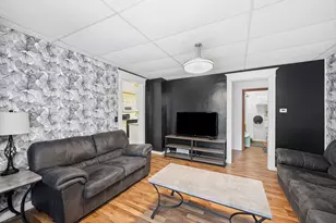 406 E Ciro St, Truman, MN 56088 - Photo 7