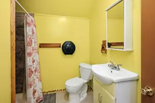 406 E Ciro St, Truman, MN 56088 - Photo 19