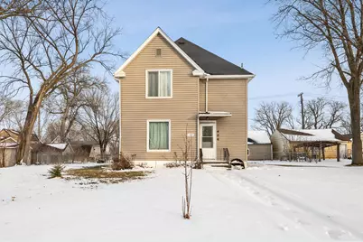 406 E Ciro Street, Truman, MN 56088 - Photo 1