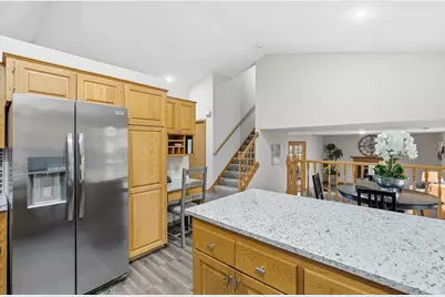 14872 Oakwood Place, Savage, MN 55378 - Photo 15