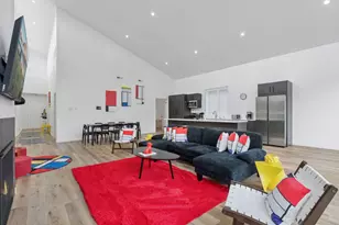 1013 Gardner St, Wayzata, MN 55391 - Photo 13