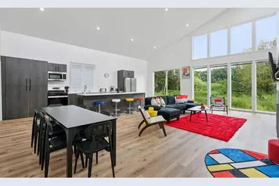 1013 Gardner Street, Wayzata, MN 55391 - Photo 7