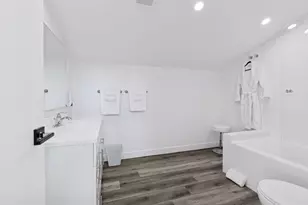 1021 Gardner St E, Wayzata, MN 55391 - Photo 43